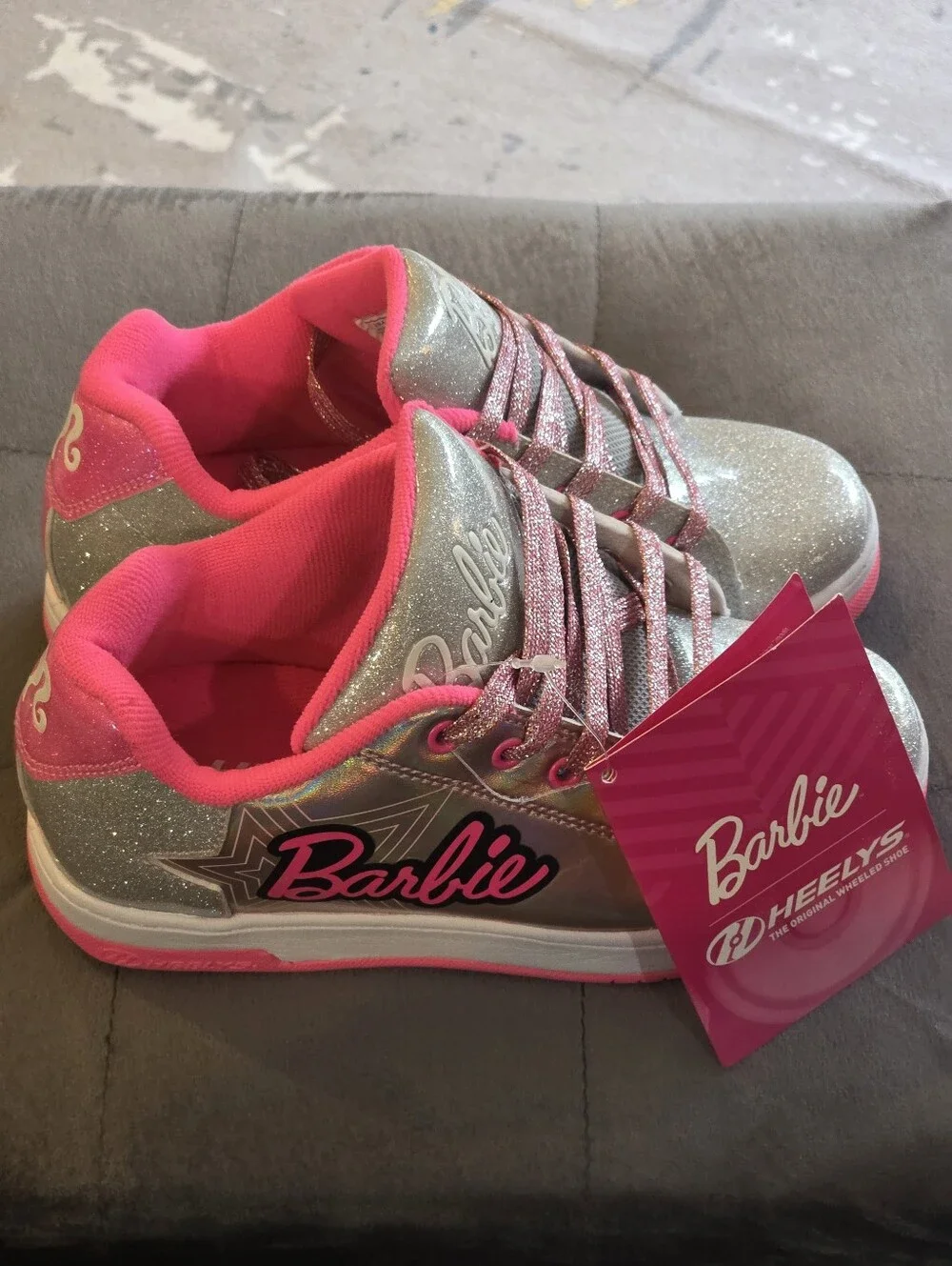 Barbie Heelys Youth Size 3 Glitter Pink Silver Wheeled Shoes Sneakers NWT